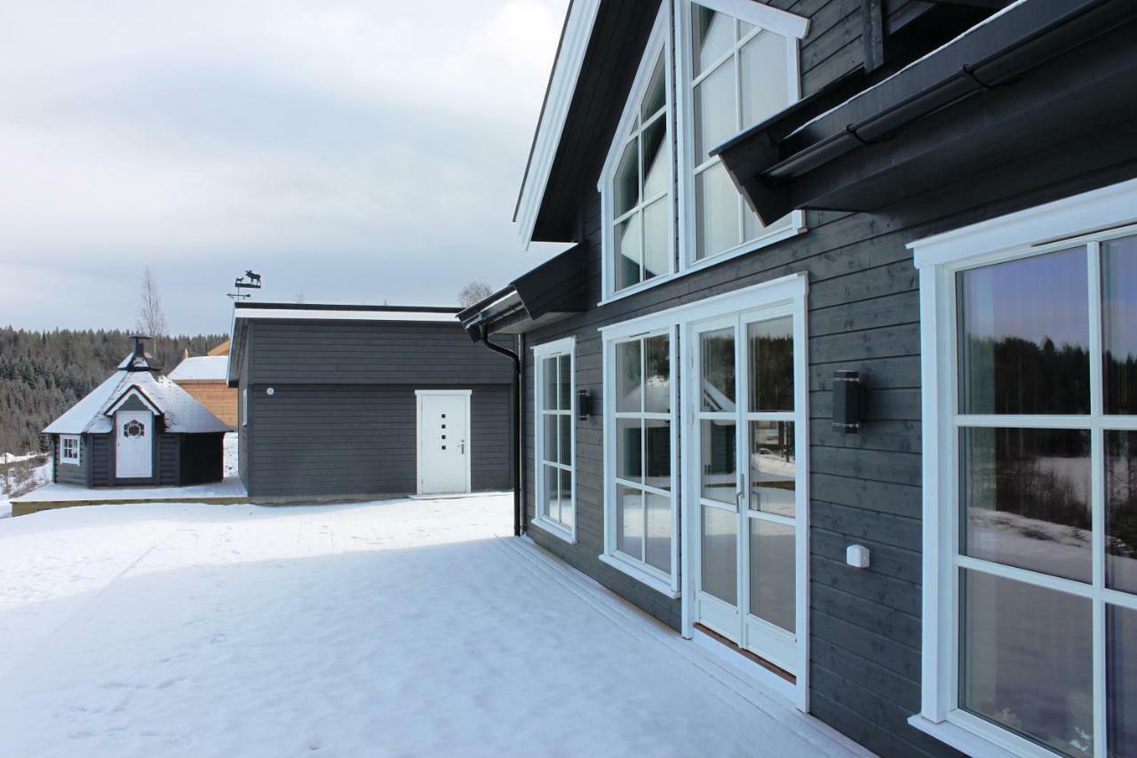 Luxury Mountain Villa Strandlykkja Екстер'єр фото